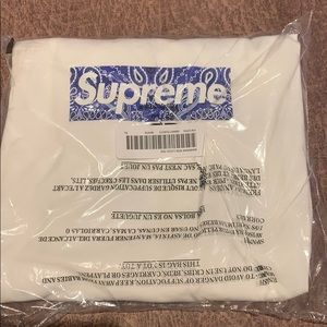 Supreme Box Logo